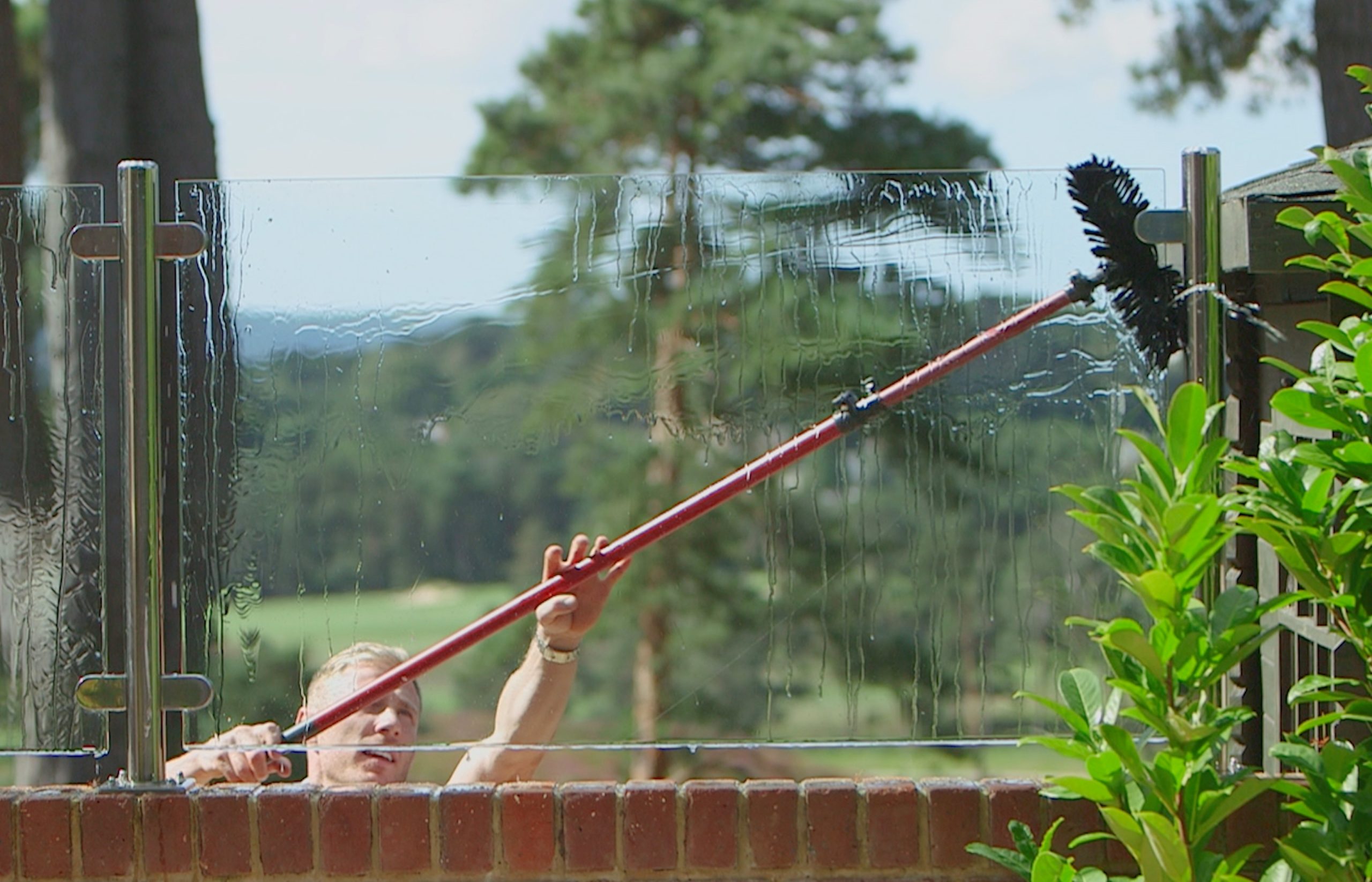 BALCONY-WINDOW-CLEAN_NOGRAPHIC_JPEG-scaled